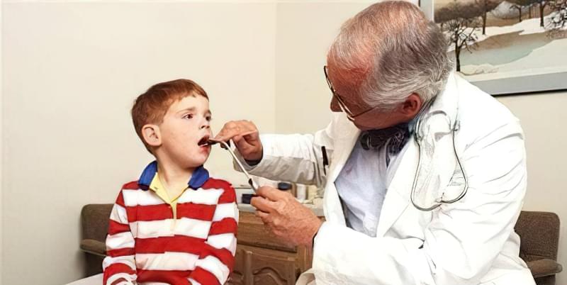 дитина боїться лікарів