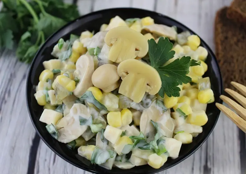 Salat z marynovanyh pecheryts 10